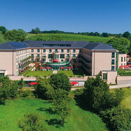 Victor'S Residenz-Hotel Schloss Berg Nennig Luaran gambar Aerial view of the campus